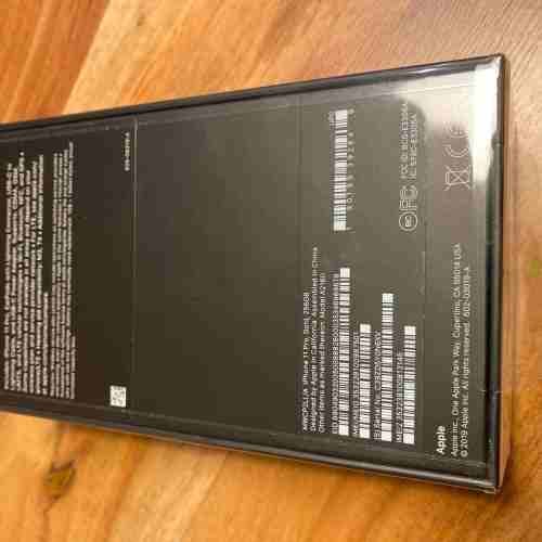 for sell in box me me or add me on my whatsapp number +12674341229
Apple iPhone 11 Pro Max 512GB Unlocked == $850
Apple iPhone 11 Pro Max 256GB Unlocked == $800
Apple iPhone 11 Pro Max 64GB Unlocked...